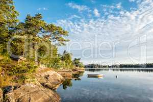 Schärengarten an der schwedischen Küste