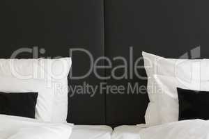 Double Bed detail
