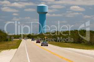 blauer Wasserturm in Bonita Springs Florida