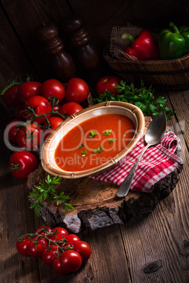 Rustic tomato soup