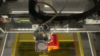 Head of 3D printer in action