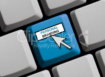 Tastatur mit Mauspfeil zeigt Personal Branding
