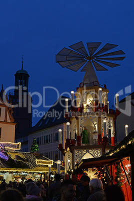 Weihnachtspyramide in Darmstadt