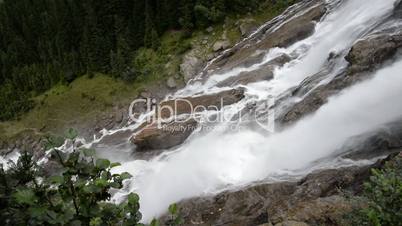 Bach am Grawa-Wasserfall