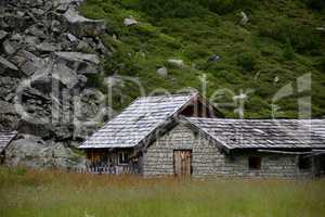Hütte im Gebirge