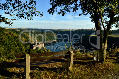 Blick auf Lorelay und Burg Katz vom drei Burgenblick