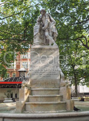 Shakespeare statue in London