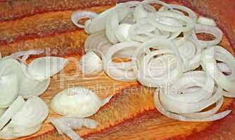 Sliced onions