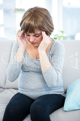 Pregnant woman having headache