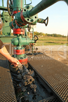 Oil wells with polluted ground