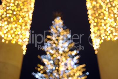 Weihnachtsbaum im Lichterglanz, blurred
