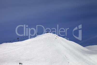 Ski slope and ropeway