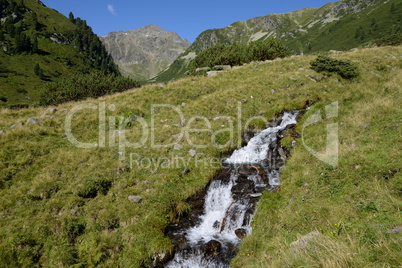 Bach im Mutterbergtal, Stubaier Alpen