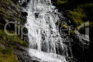 Wasserfall an den Mutterberger Seen