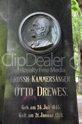 Grabmal Otto Drewes in Schwerin