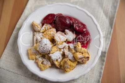 Kaiserschmarrn mit Zwetschgenröster