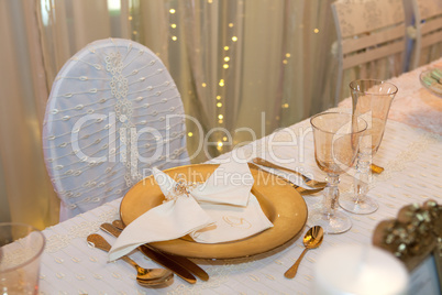 Luxurious wedding dinner in golden theme