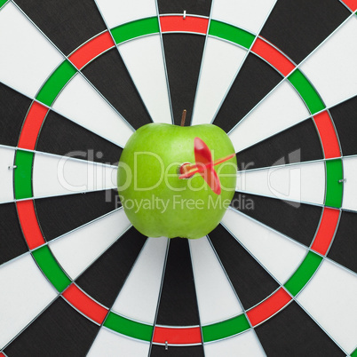 dart hit right in the centre of target