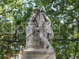 Shakespeare statue in London