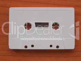 Tape cassette