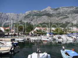 Makarska Hafen sn der Küste Kroatien, Dalmatien