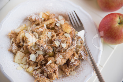 Kaiserschmarrn mit Äpfel