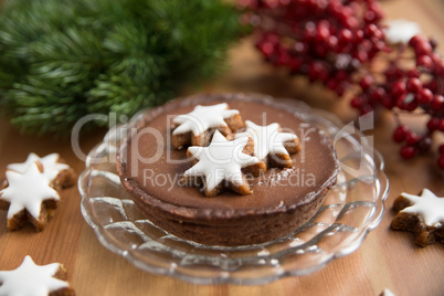 Schokoladen Tartelette mit Zimtsternen