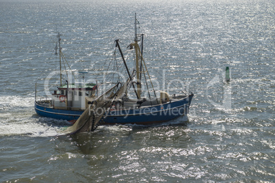 Fishing boat on the Dutch Wadden Sea