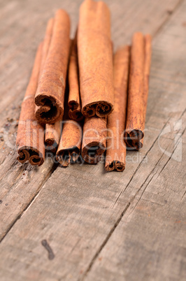 Cinnamon Cinnamon