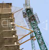 house develop with crane