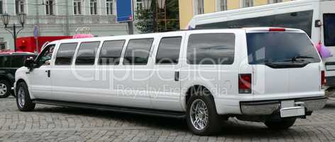 white Wedding limousine