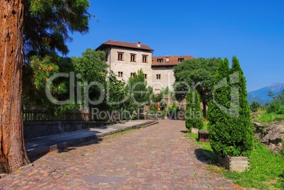 Bozen Haselburg - Bolzano Castel Flavon 01