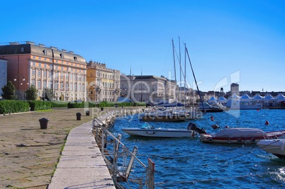Triest Pier - Trieste pier 01