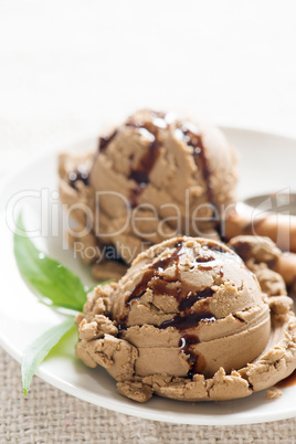 Chocolate ice cream