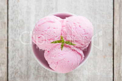 Top view strawberry ice cream in bowl