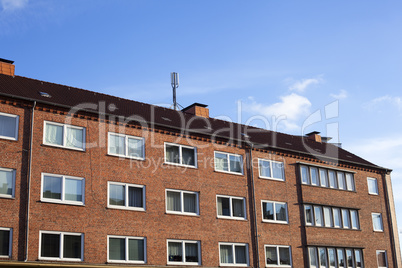 Fassade eines Altbaugebäudes in Kiel, Deutschland