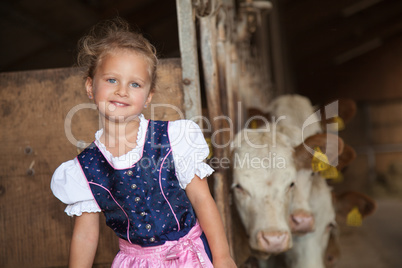 Mädchen Tracht Dirndl Kleid Tradition Bauernhof