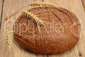 bread and wheat ears