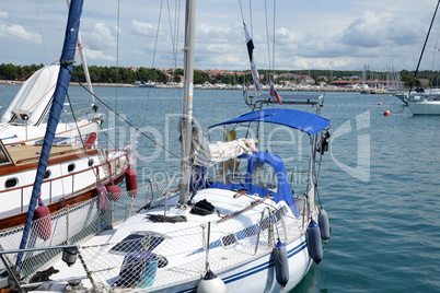 Boote bei Novigrad, Istrien,Kroatien