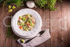 green cauliflower vegetable soup