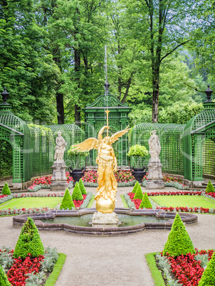 fountain at castle linderhof