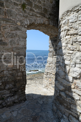 Stadtmauer von Novigrad, Istrien, Kroatien