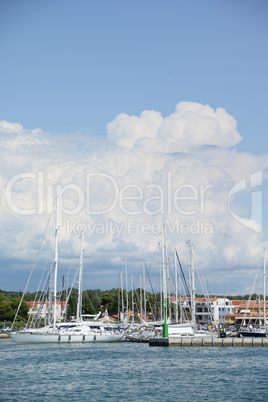 Boote bei Novigrad, Istrien, Kroatien