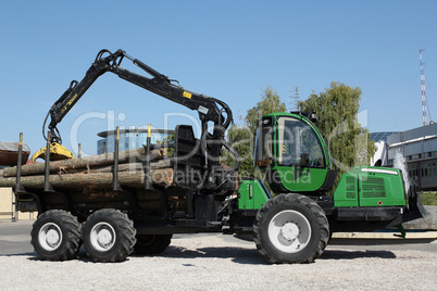 truck with log lumber industry