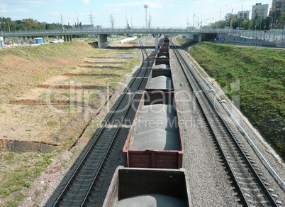 goods train with bulk cargo