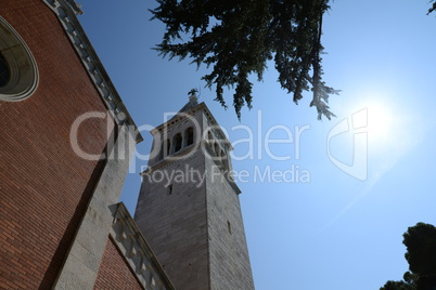 Kirche in Novigrad, Istrien, Kroatien