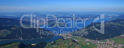 Lake Vierwaldstattersee and surrounding towns