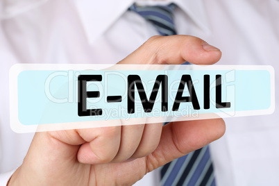 Business man Konzept mit E-Mail Email Mail im Internet