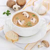 Pilzsuppe Pilz Champignons Suppe gesunde Ernährung in Suppentas