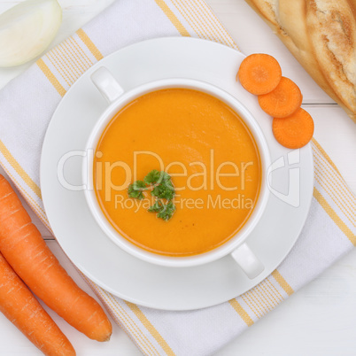 Karottensuppe Möhrensuppe frische Karotten Möhren Suppe gesund